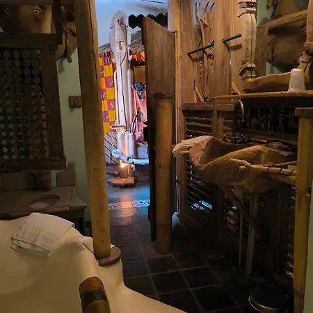 La Balade Des Gnomes Hotel