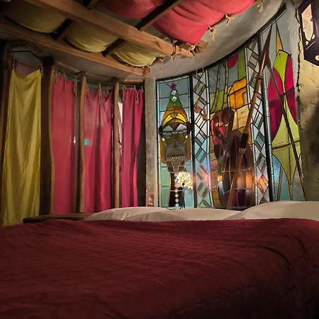 La Balade Des Gnomes Hotel