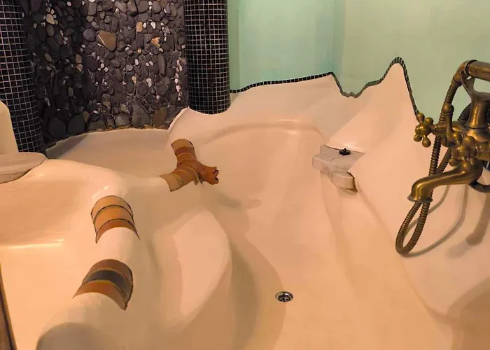 La Balade Des Gnomes Hotel *