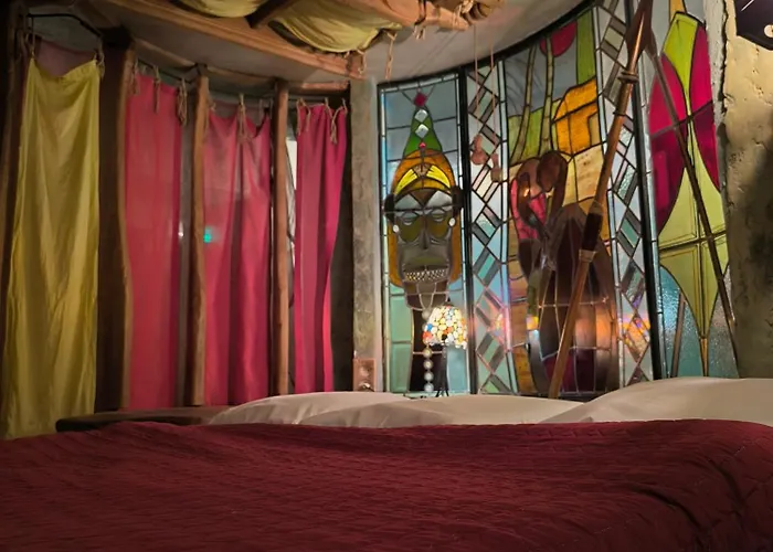 La Balade Des Gnomes Hotel