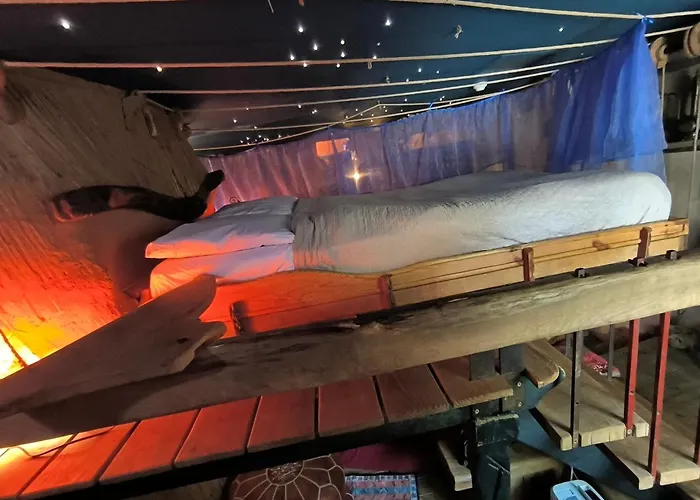 La Balade Des Gnomes Hotel *